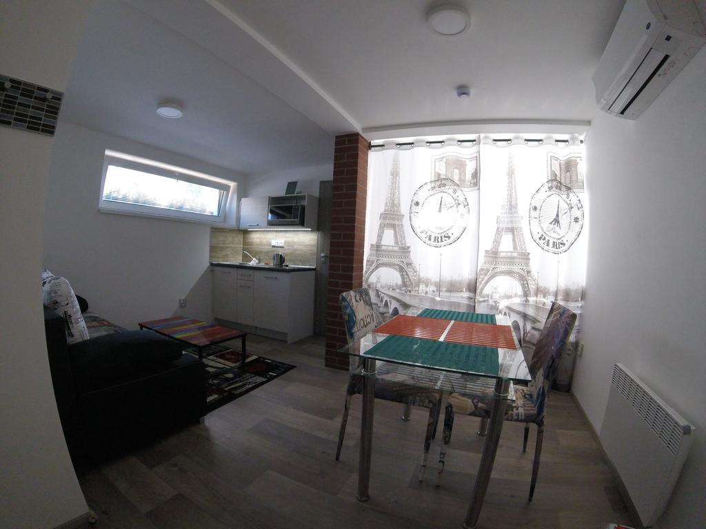 Penzion U Hada Velké Pavlovice Esterno foto